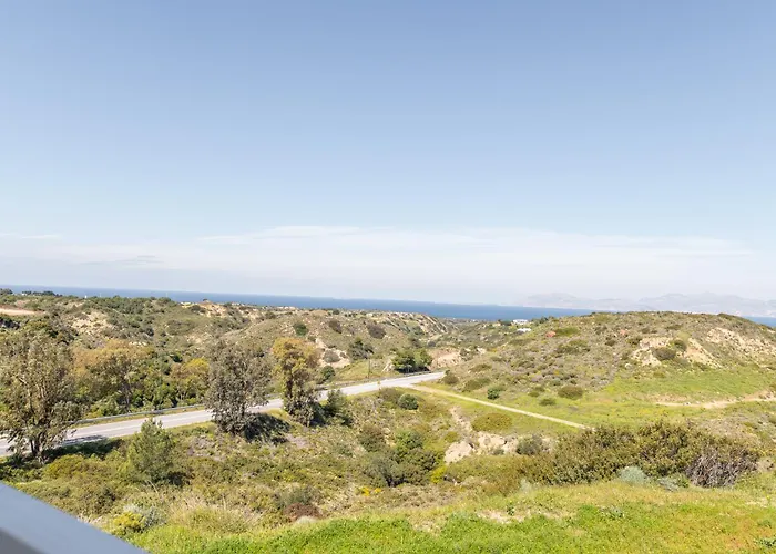 Maria's - Island Near Beaches And Airport