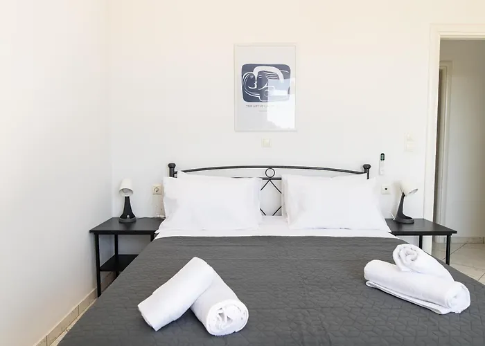 Maria's - Island Near Beaches And Airport